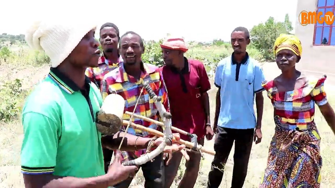 BMG TV: Mfahamu mpiga zeze hatari asiyejulikana/ Traditional Dance