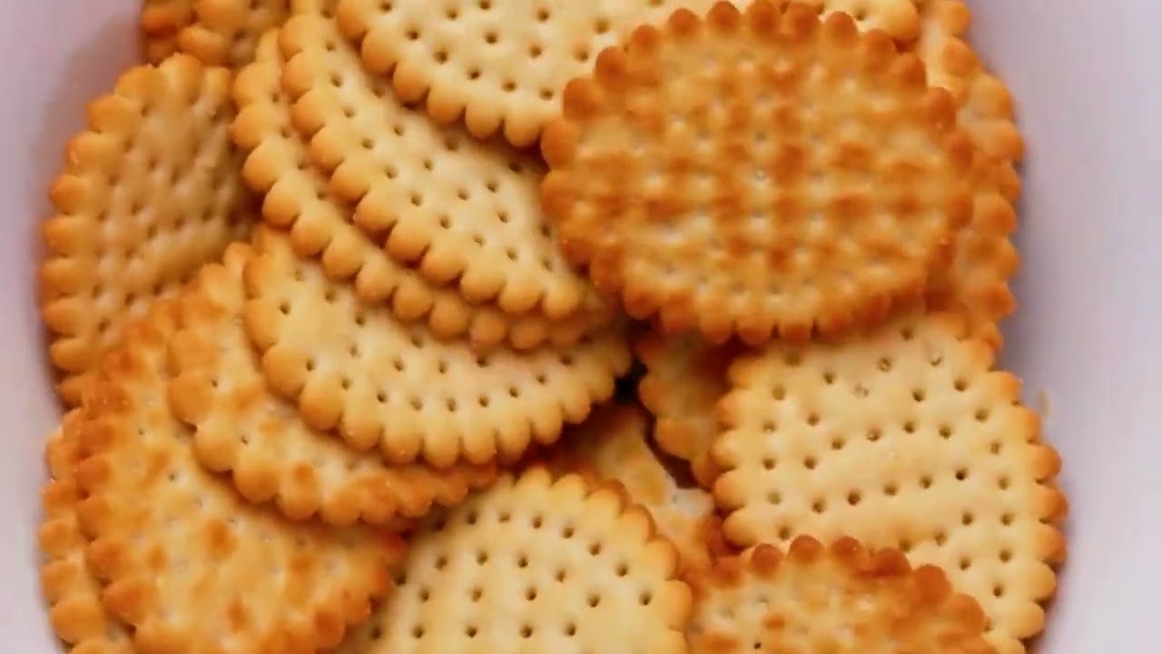 Fake commercial ad for Shapes Chicken Crispy