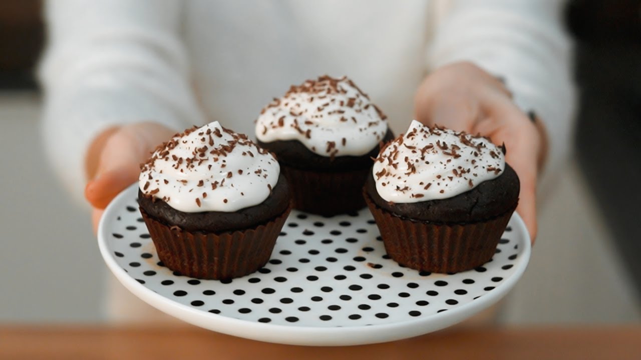 Jak zrobić muffiny brownie? || Najlepszy przepis na czekoladowe babeczki!