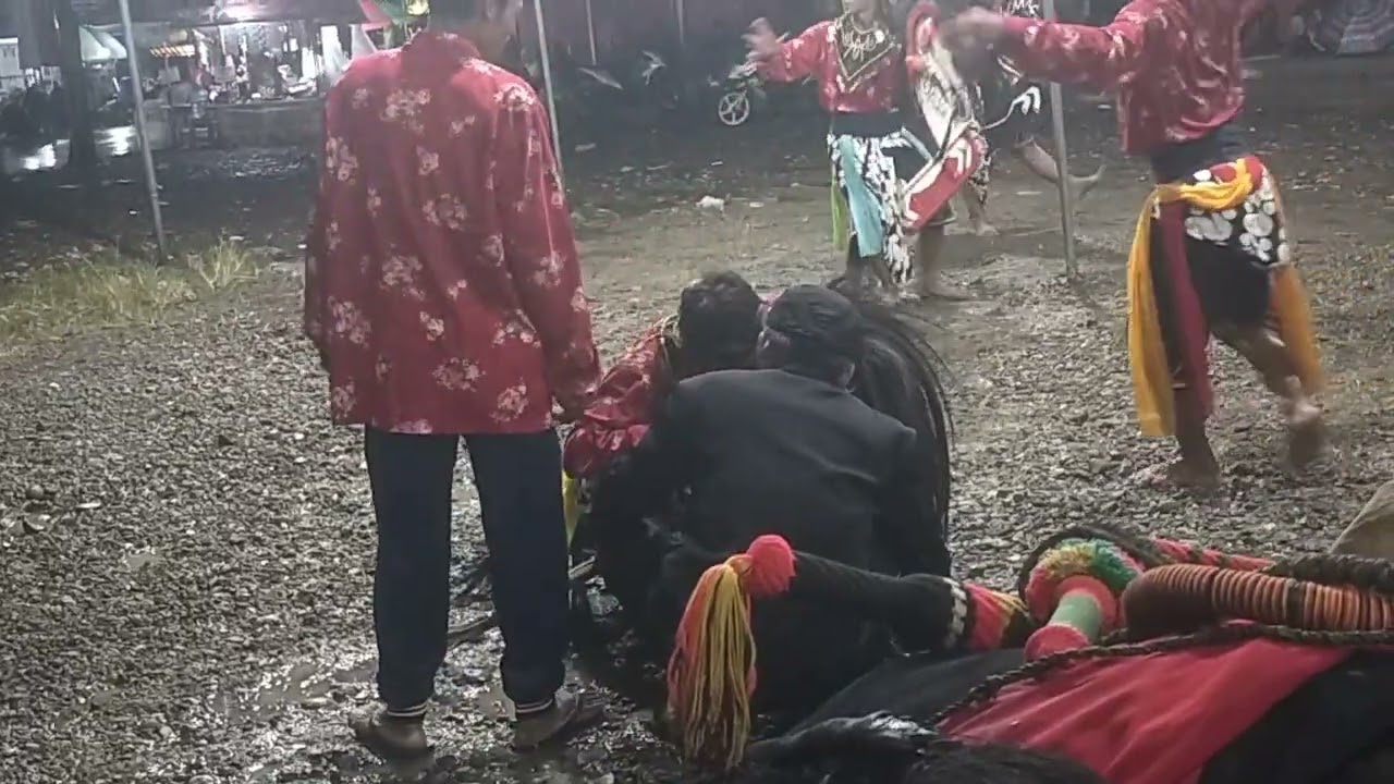 ANDE2 LUMUT MUNGAH BALE KAB. KEBUMEN