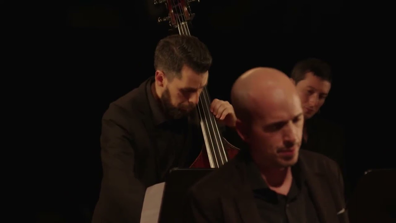 Cristian Basto - Contrabajeando - (Aníbal Troilo-Astor Piazzolla)