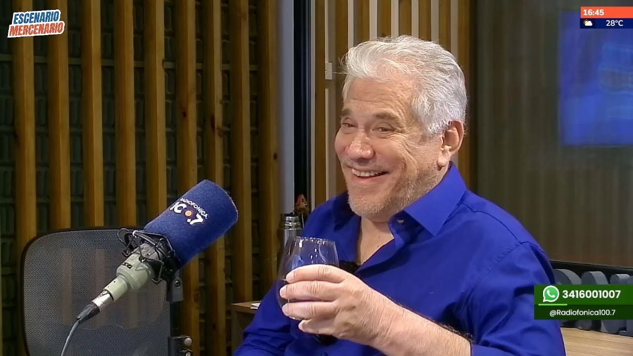 Arnaldo André, con su voz y presencia, arrasó el estudio de Radiofónica 100.7