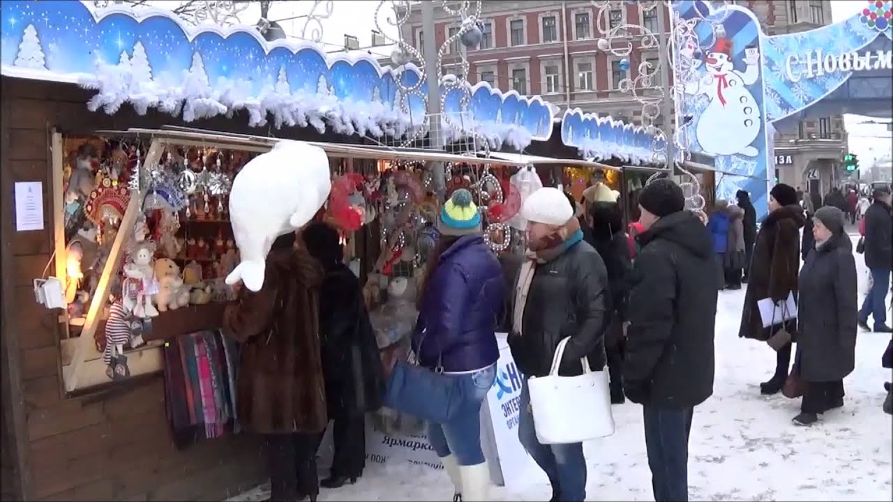 Питер взаправду: Рождественская ярмарка на Пушкинской перед ТЮЗом (Saint Petersburg, Russia)