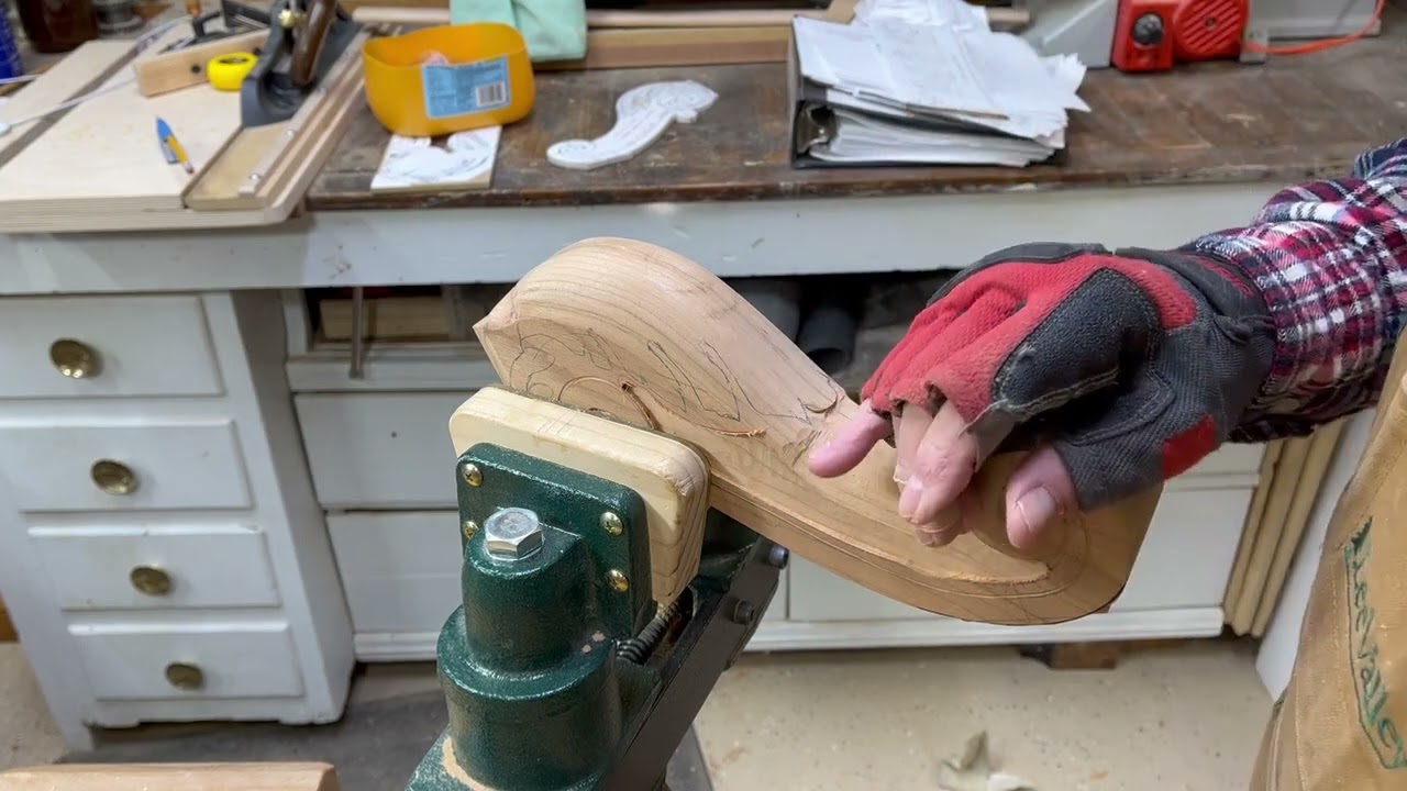 PW 99 Expanding Oval Table Part 8.  Continue with Table base