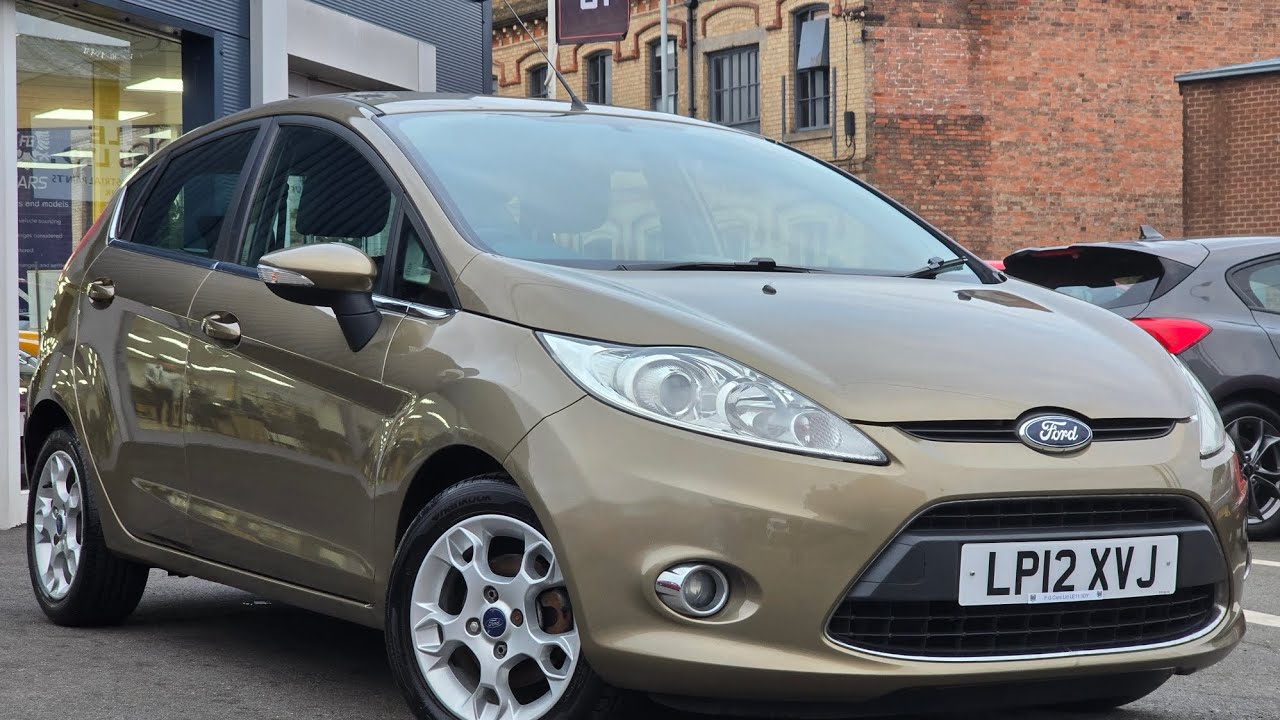 LP12XVJ#FORD FIESTA