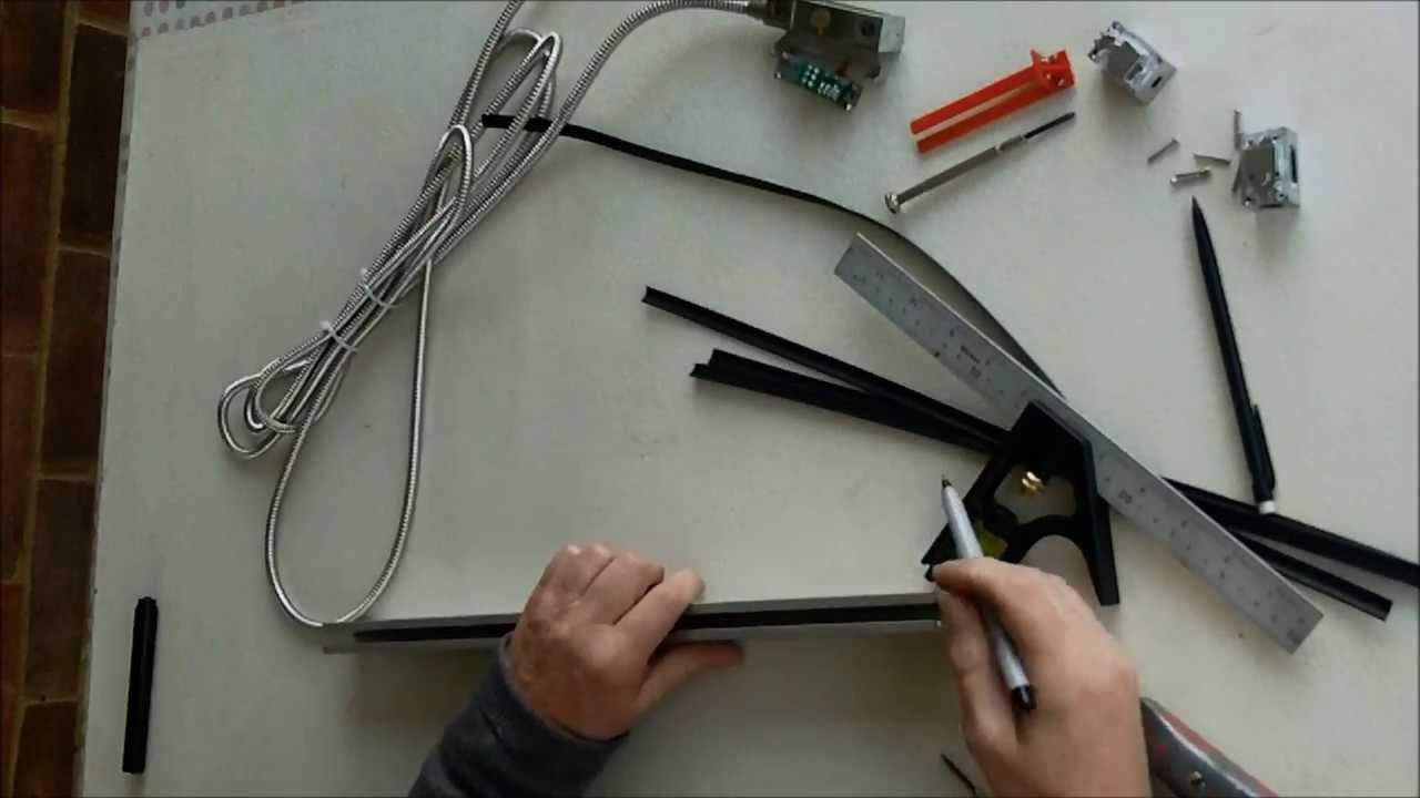 Cutting a glass DRO scale
