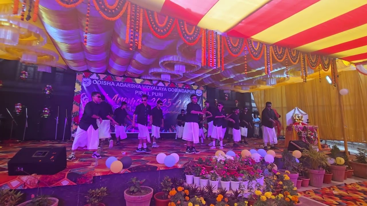 Boys Group Dance in South song