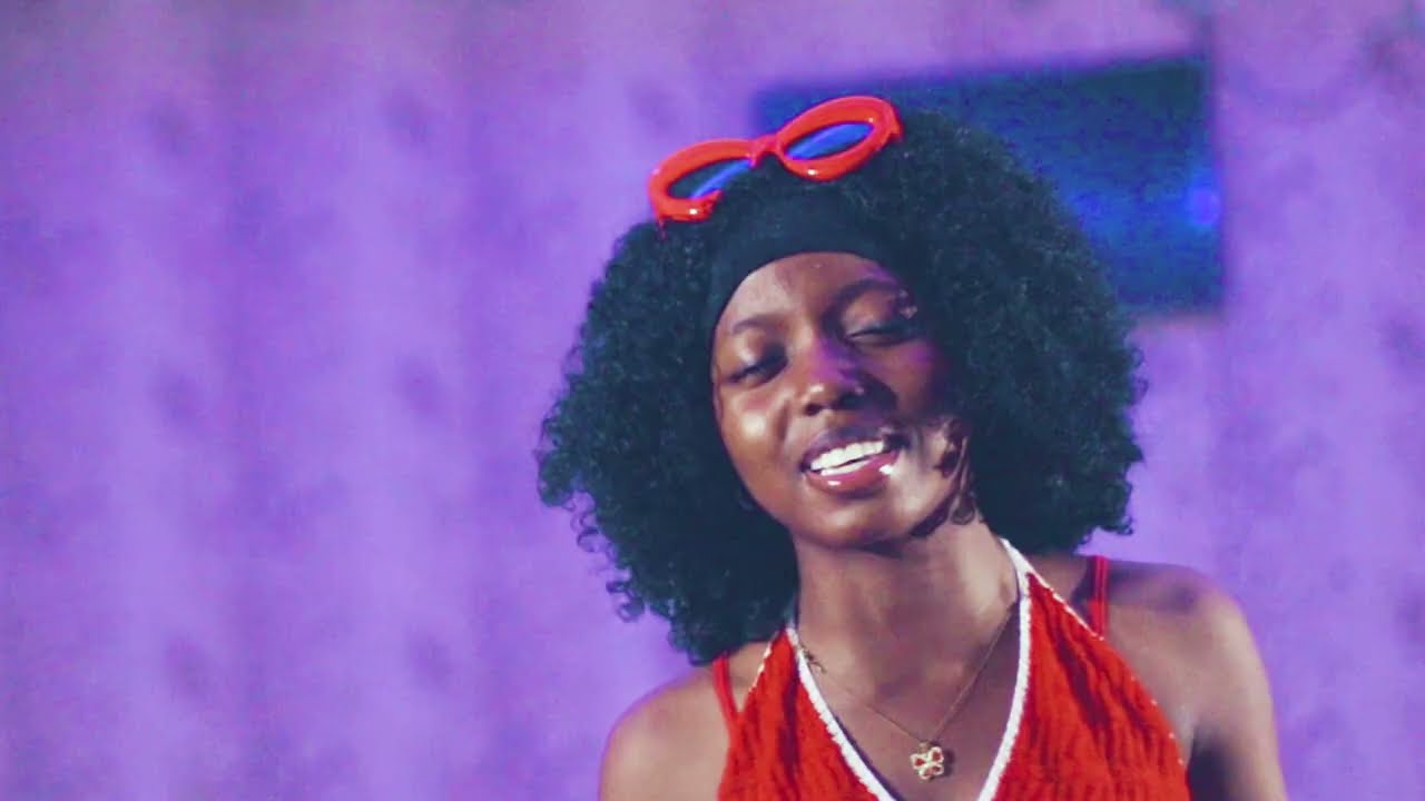 AHAVIVI ft GUIMAWU_ i love you_(clip officiel)