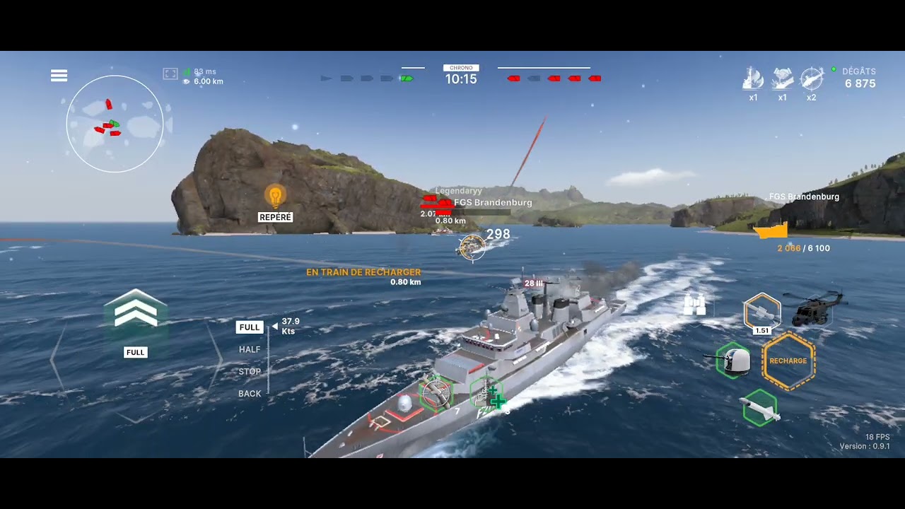 Je joue à warship mobile!