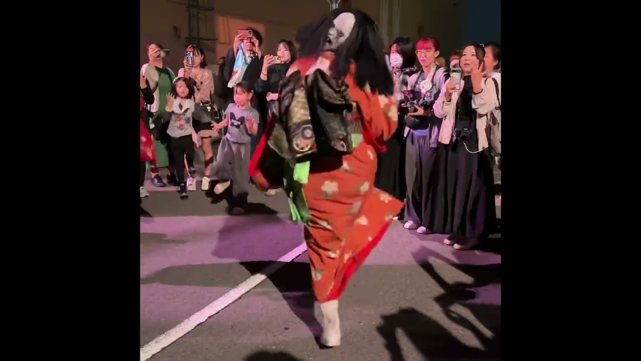 【USJ】ハロウィンホラーナイト　可愛い日本人形さん奇跡の2人！