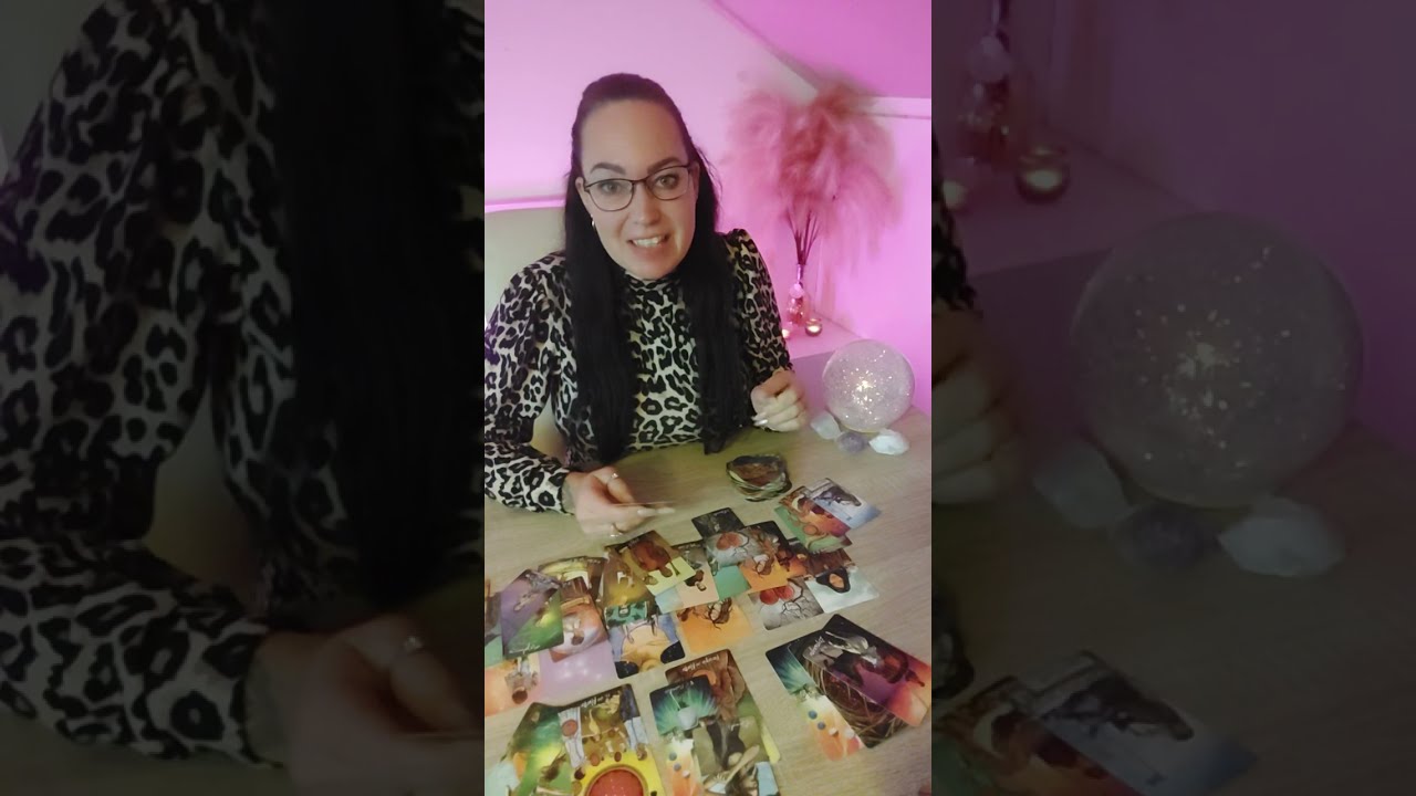 💖Steenbok Een nieuwe cycle in de liefde en communicatie van een persoon uit het verleden