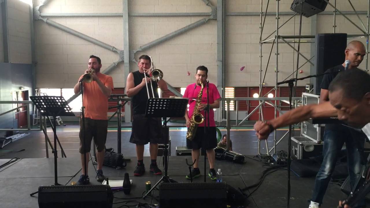Magnum Band 9 /7/2016 guadeloupe : palais des sports du gosier