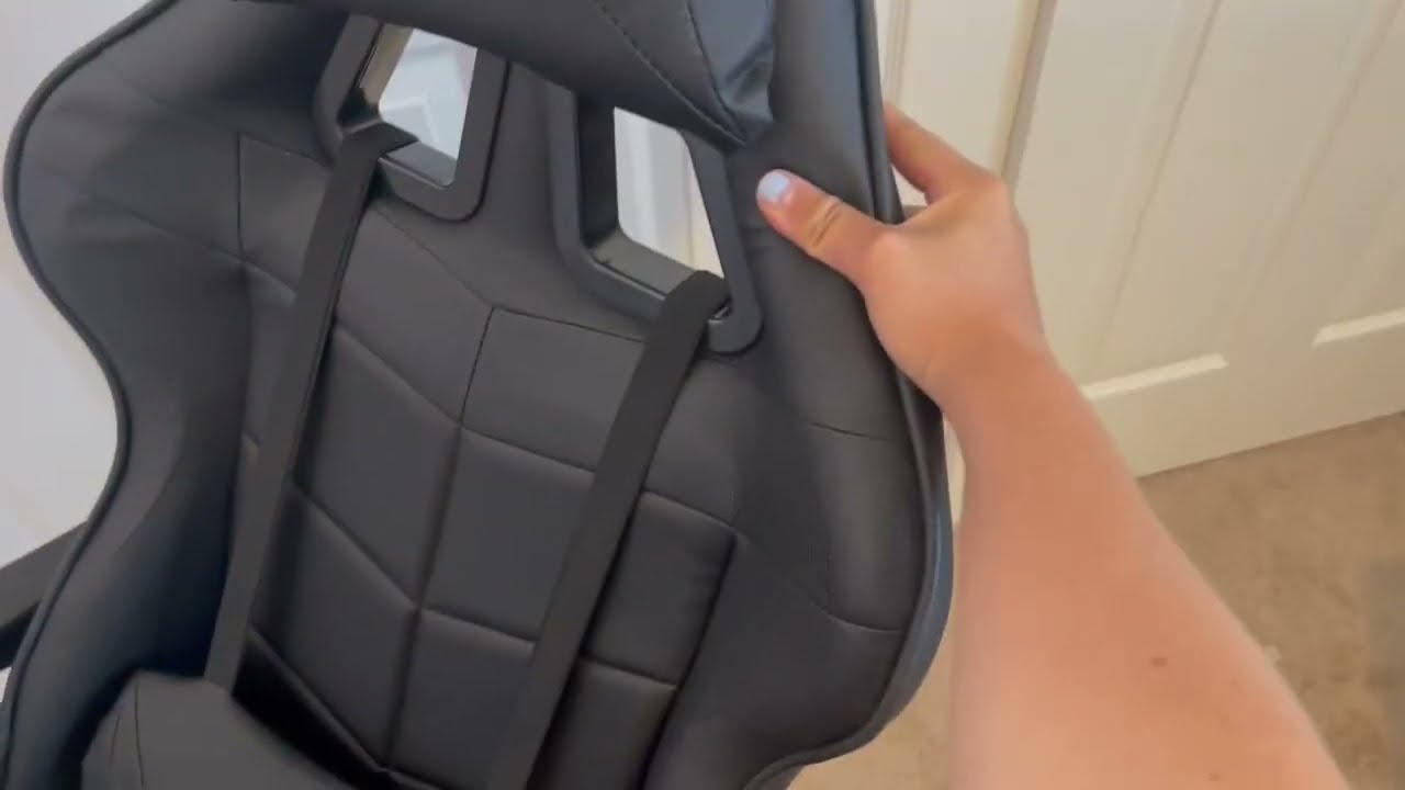 Soontrans Black Gaming Chairs with Footrest, Ergonomic Gamer Chair Review