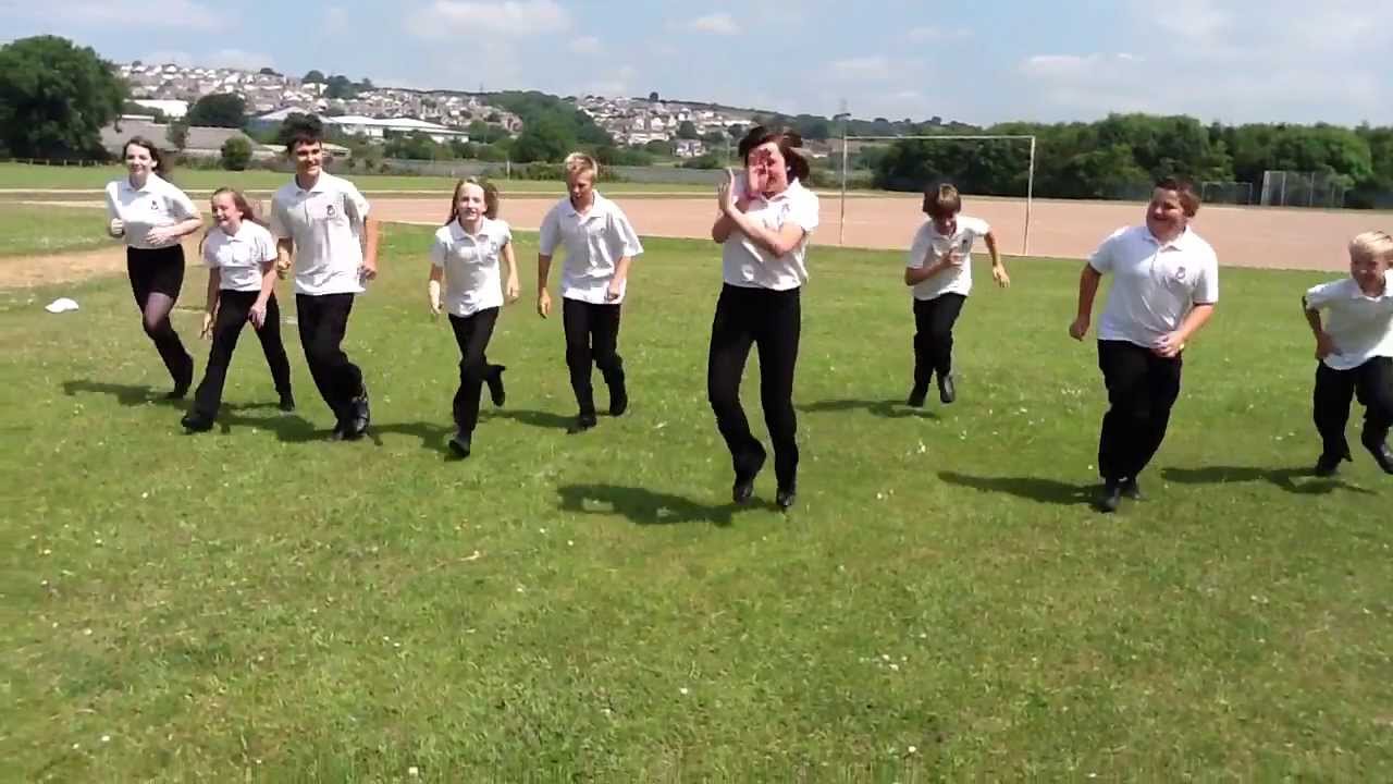 Hi-5 Bryngwyn Comprehensive School - Video 6