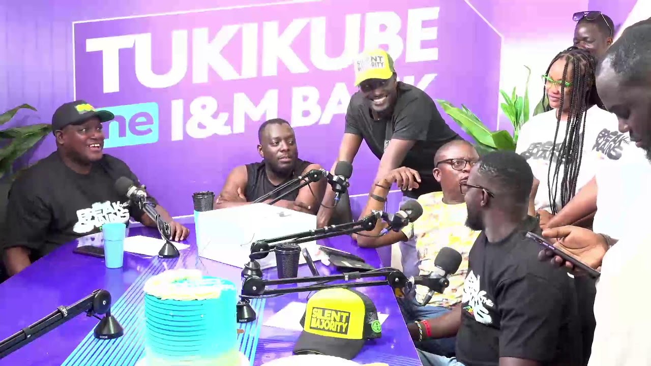 TALK AND TALK SHOW
