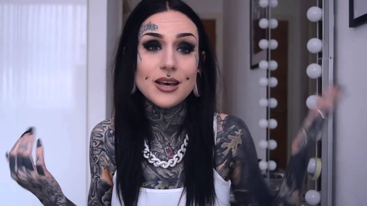 ALL ABOUT MY HAIR - HISTORY / HAIRCARE - MONAMI FROST