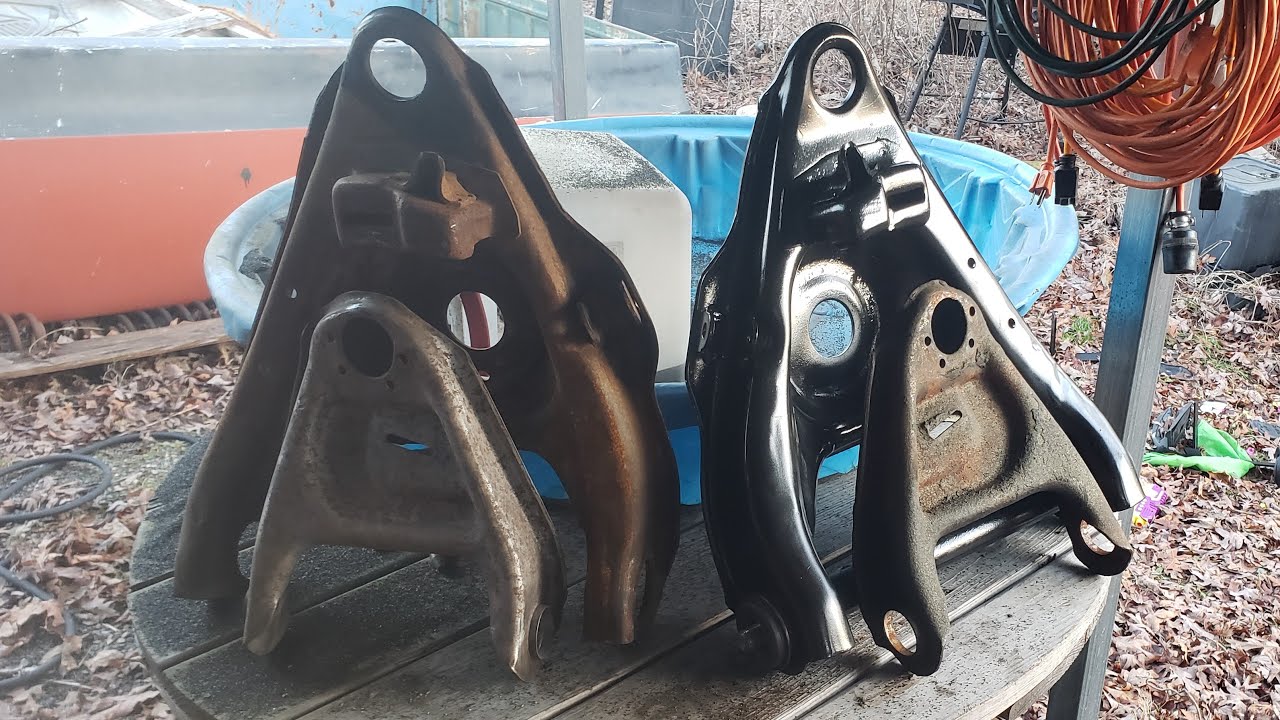 Disassembling the Front Control Arms on my 1976 Chevy C10