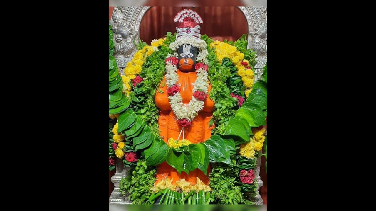 Sri Anjaneyam photos in temples #srianjaneyam #hanuman #hanumanshorts #devotional #god #shorts