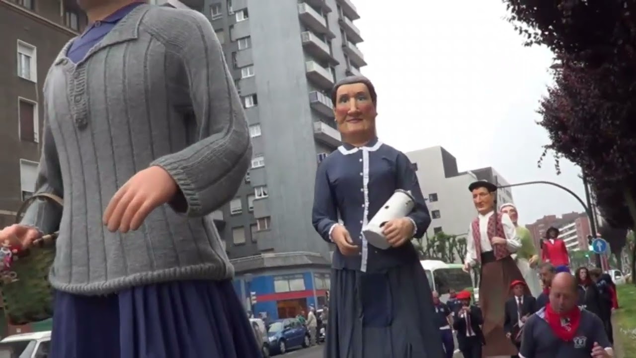 2016 Bermeoko erraldoien konpartsa