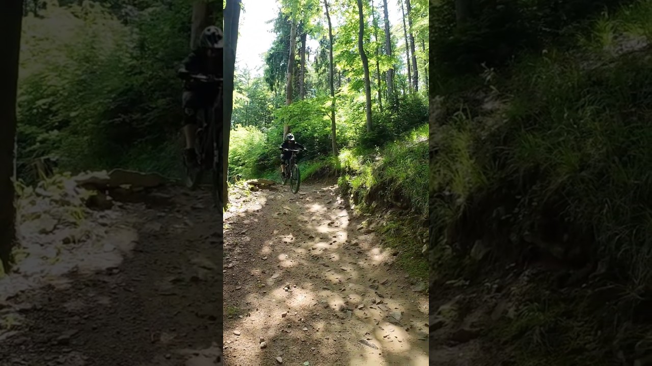 Latamy drop&oacute;w na Rock and Rolla #endurotrails #rocknrolla #bielsko #szyndzielnia #enduro #adrenalina