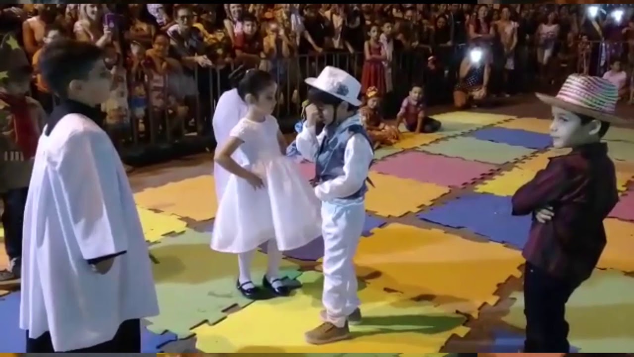 Casamento Caipira da Creche Manoel Batista - Mombaça-Ce, 13/06/2018