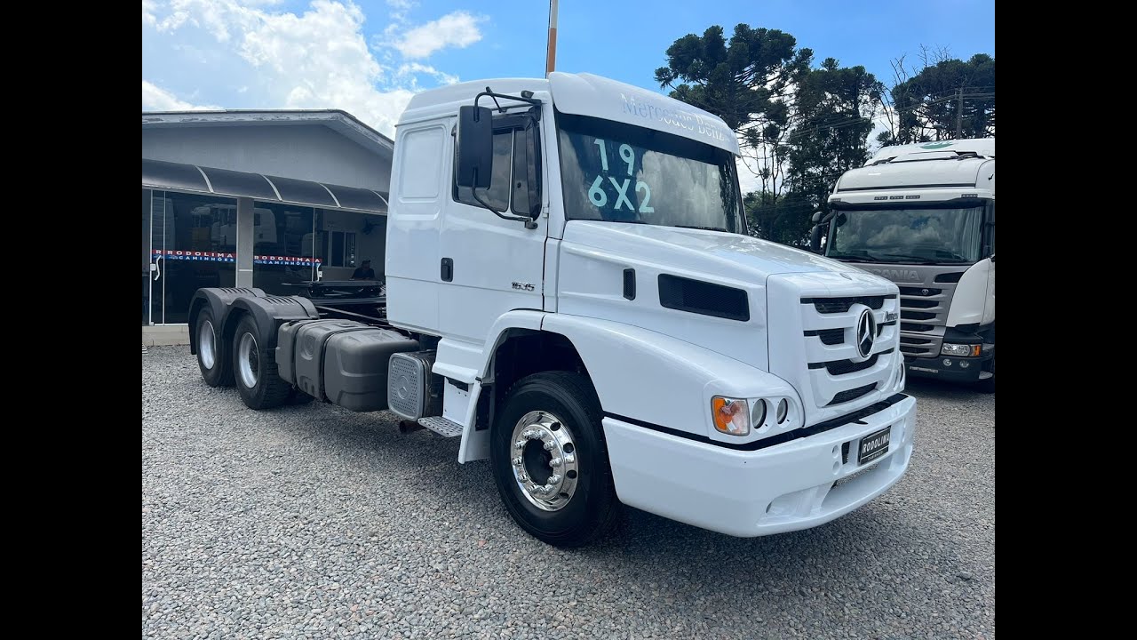 Mercedes Benz Atron 1635 Tração 6x2 Branco ano 2019/2019