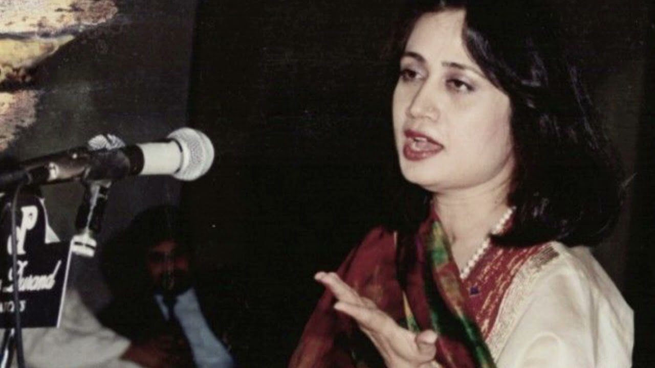 Parveen Shakir/Wo Jo Nahin Mila to phir/Sad love Ghazal/Poetry Sad background music