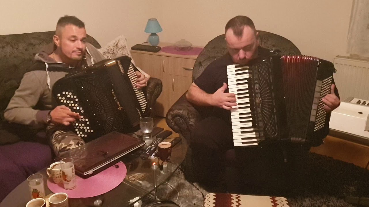 Sumadiski izvor KUTA I TRPCE na suvaka 🎼🐈🐈🎼