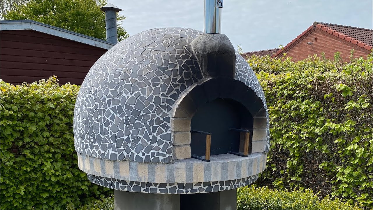 Pizza ovn bygget under Corona 2020