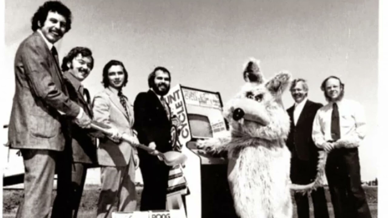 Сессия записи диалогов в честь дня рождения шоу Big Cheese 1976 года (позже театр стал Pizza Time)