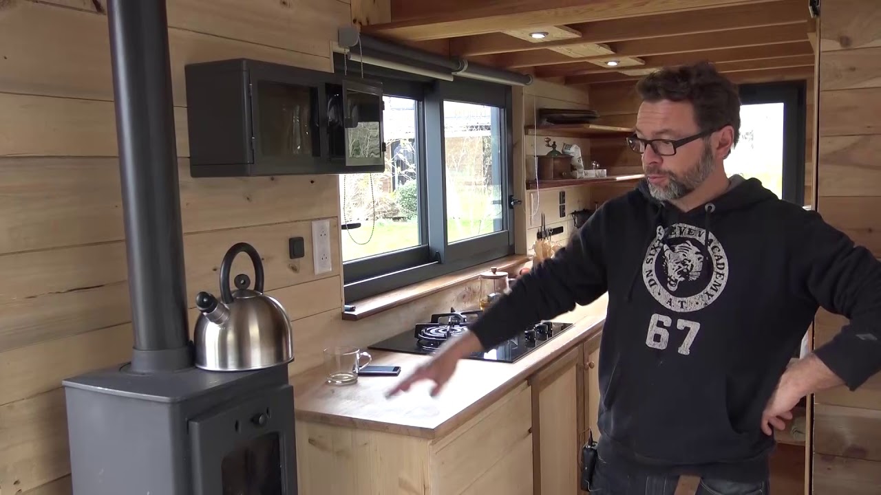 Découvrez la tiny house autonome #tinyhouseautonome #tinyHouse