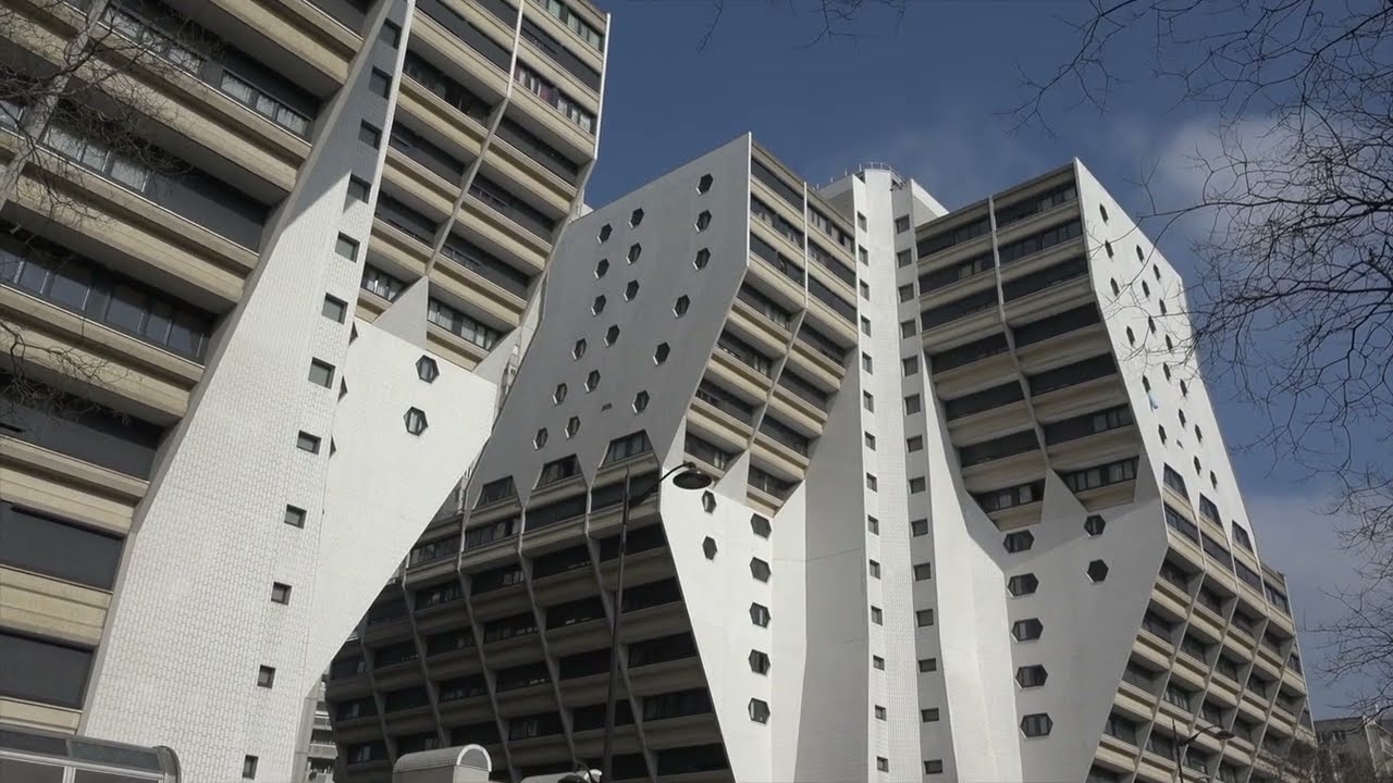Des immeubles de Paris avec des façades surprenantes - troisieme partie