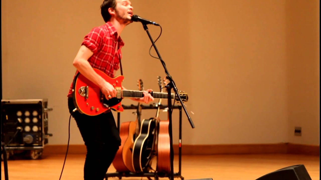Tallest Man on Earth -- Love is All (Live)