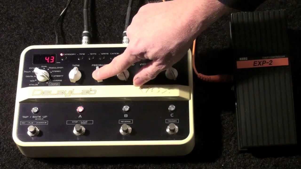 VOX DelayLab - Using an Expression Pedal with Reverse Delay