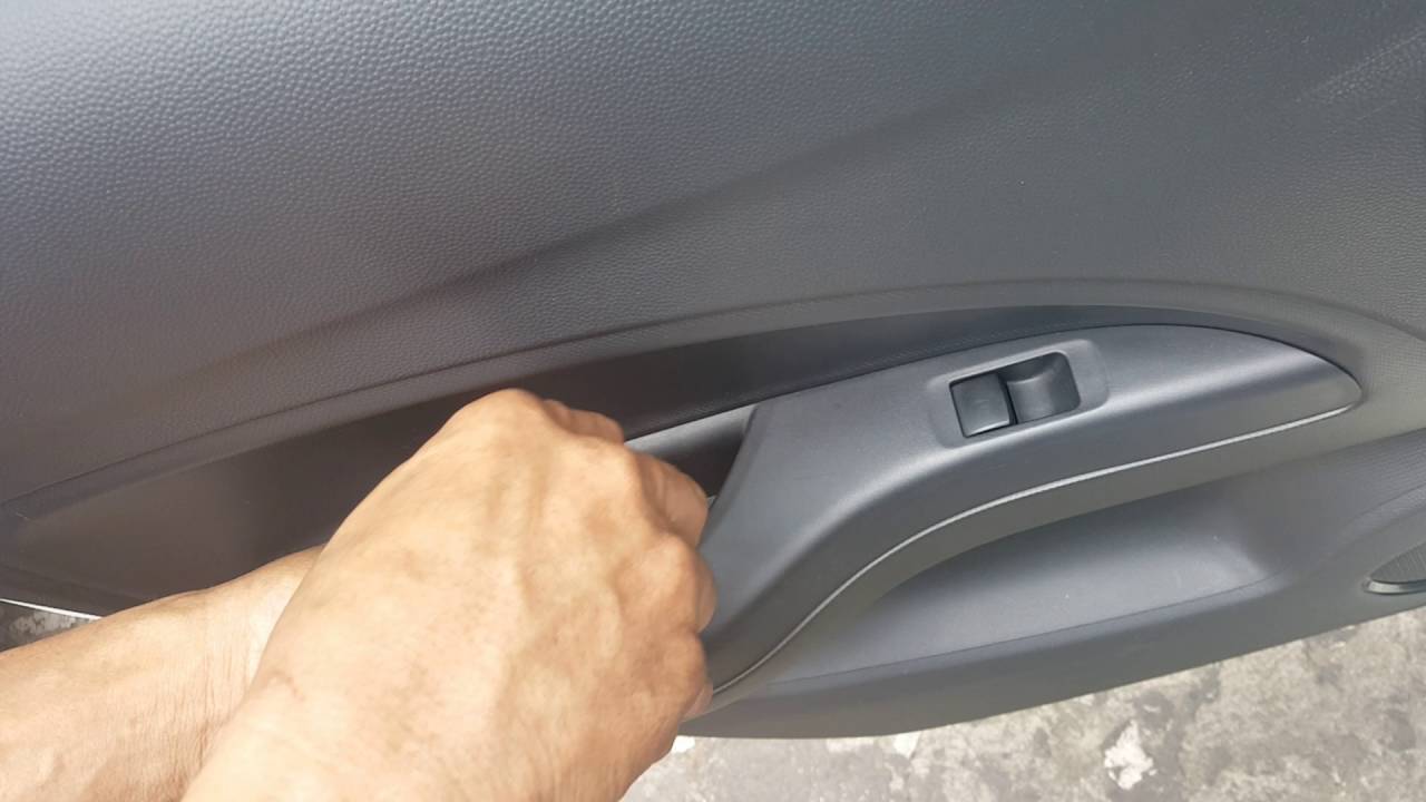 Aca / mirage hatch / rear door panel removal