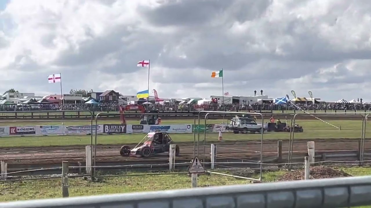 Yorkshire Dales Autograss 2022 Class 8 final. Autograss Nationals Thornborough