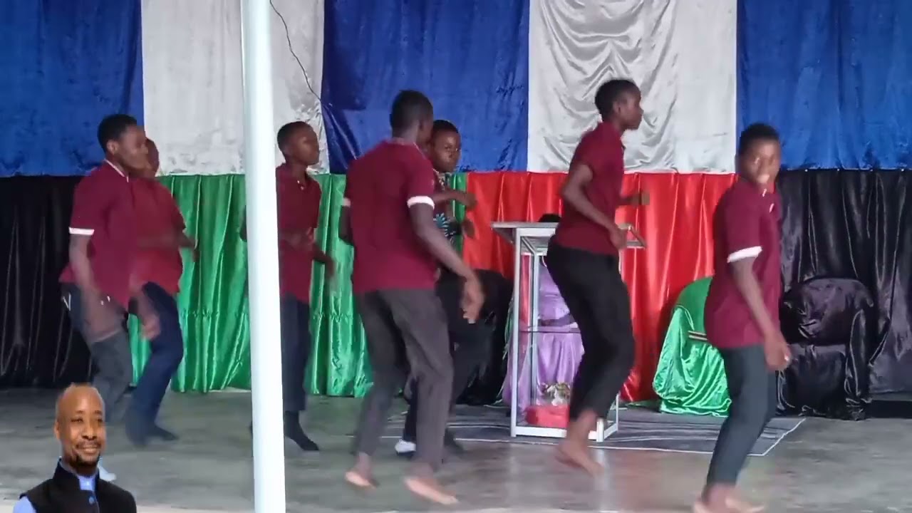 UFUFUO NA UZIMA KIGAMBONI, SNP ELIZABETH, SHOWERS OF GLORY:- Megamix onaga/sebene/mlima wangu singer