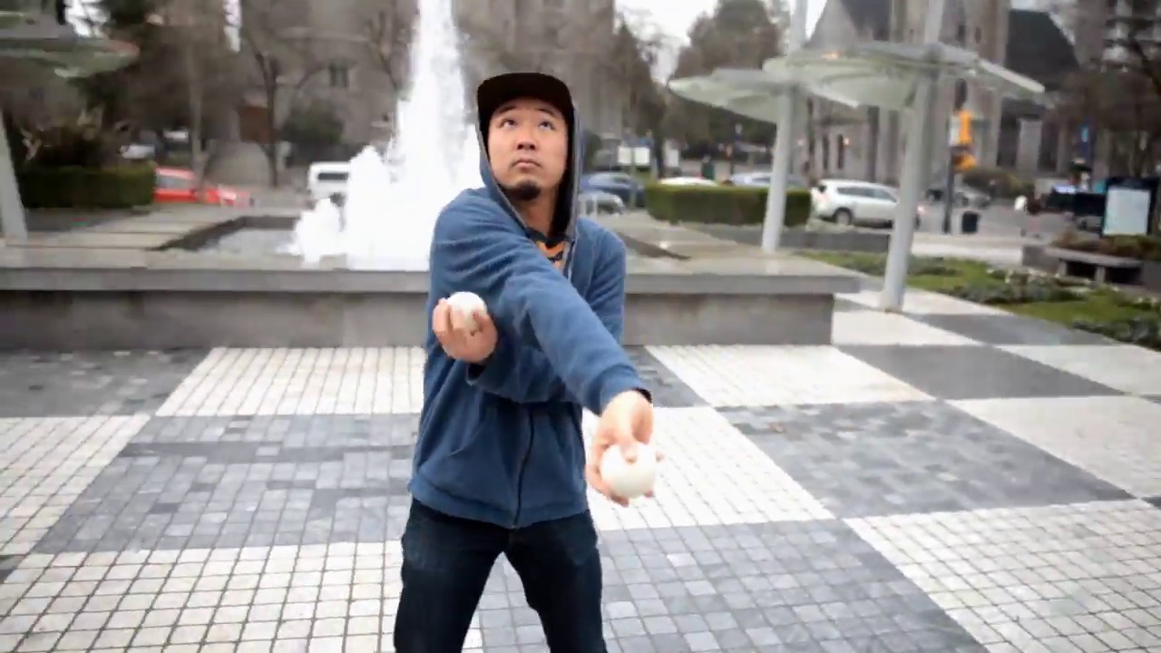 Juggling 3 Ball Trifecta