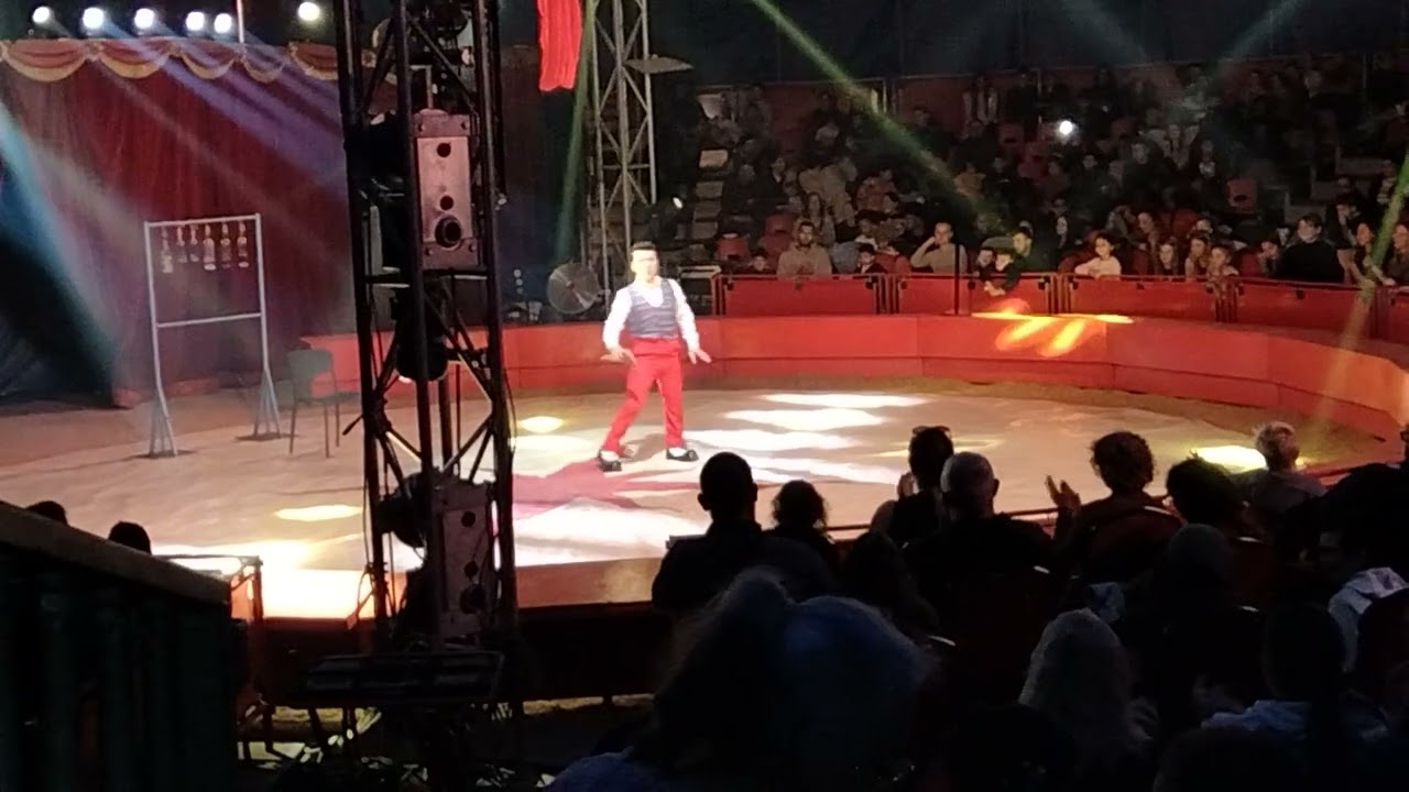 Cirque Zavatta 2024 le clown richardson 2
