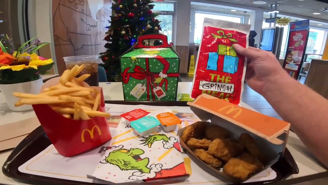 MCDONALDS POV CHICKEN NUGGET GRINCH MEAL GRINCH SALT FRENCH FRIES SPECIAL SOCKS EATING VIDEO