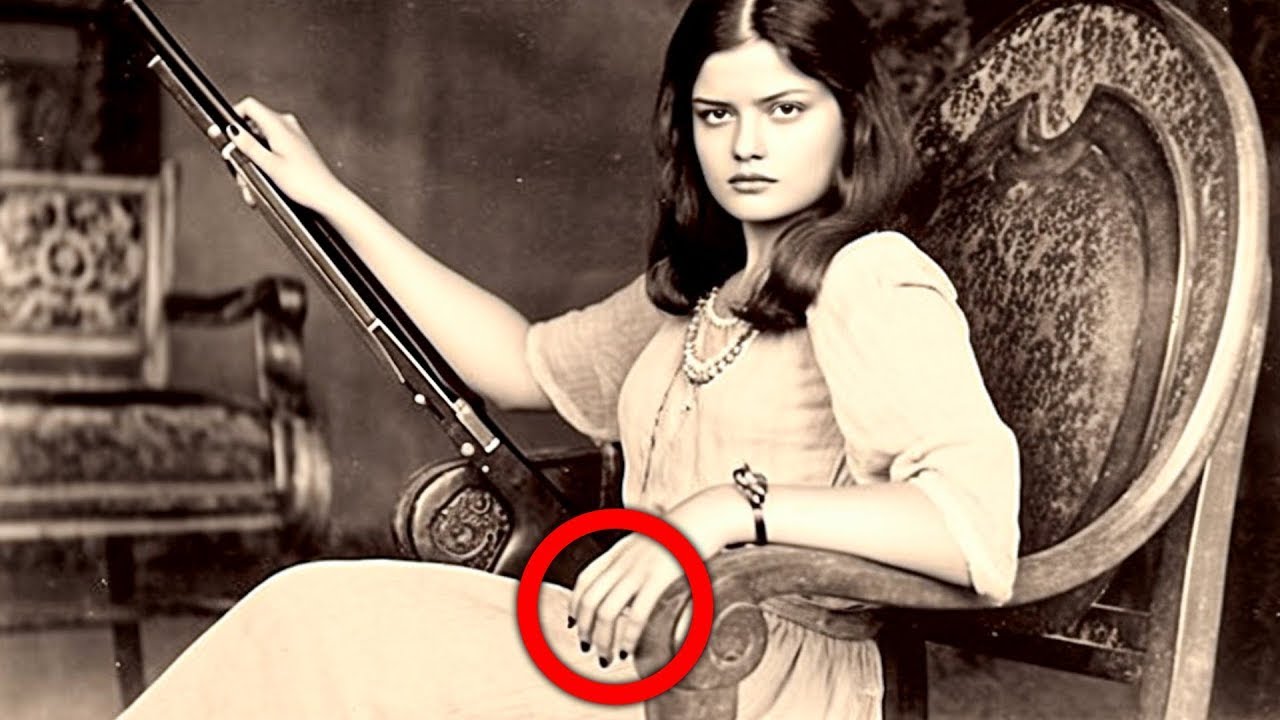20 FOTOGRAFIAS HIST&Oacute;RICAS ESTRANHAS MAIS MISTERIOSAS DESCOBERTAS EM &Aacute;LBUNS DE FOTOS ANTIGOS!