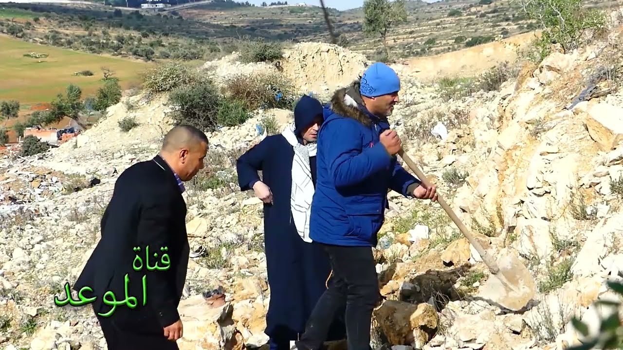كاميرا خفية رمضان 2026 شبعة ضحك ، لابس كوستيم ويحفر قايلة كاملة وبعد يأخذ خمسة دنانير 