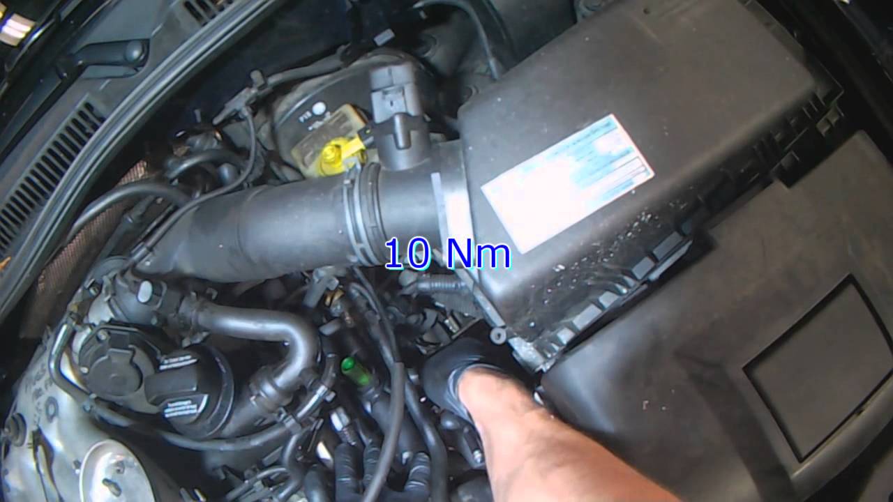 VW A4: 2.0L side coolant flange replacement