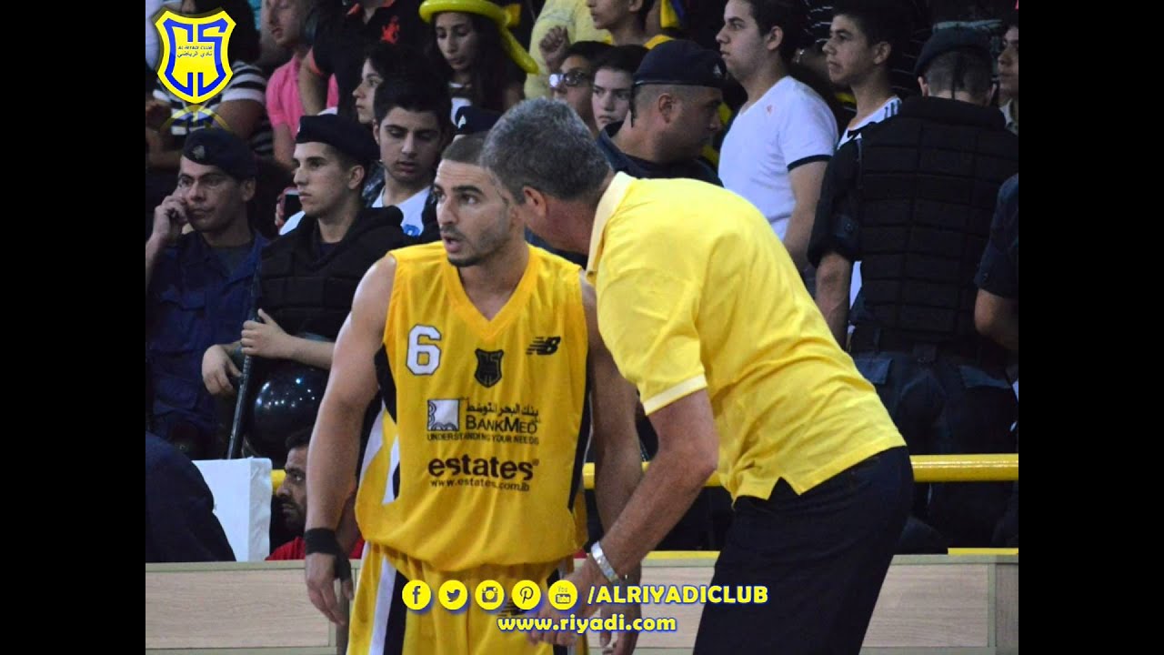 Riyadi أبطالك نحنا يا لبنان أبطالك نحنا يا لبنان جمهور بيصرخ رياضي