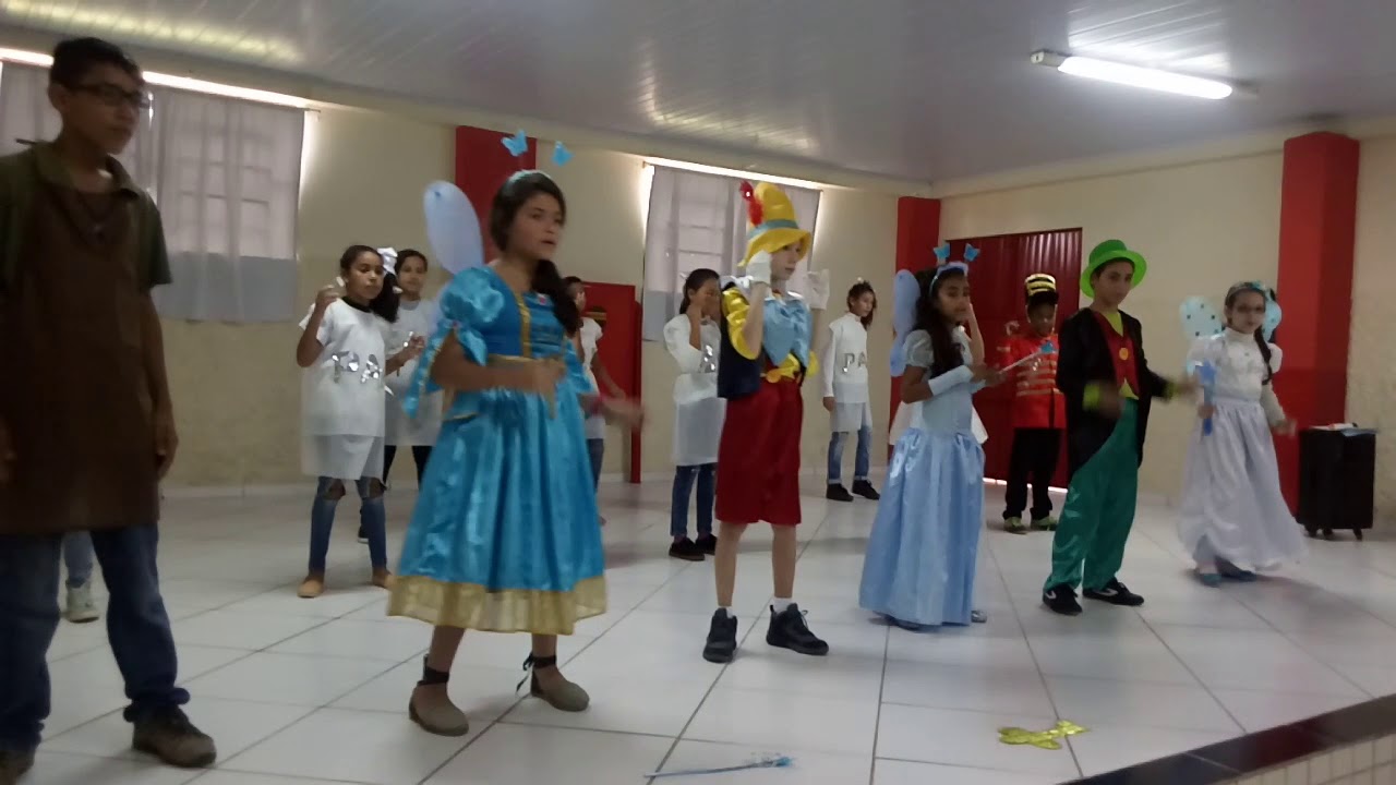 PINÓQUIO Apresentação na minha escola.