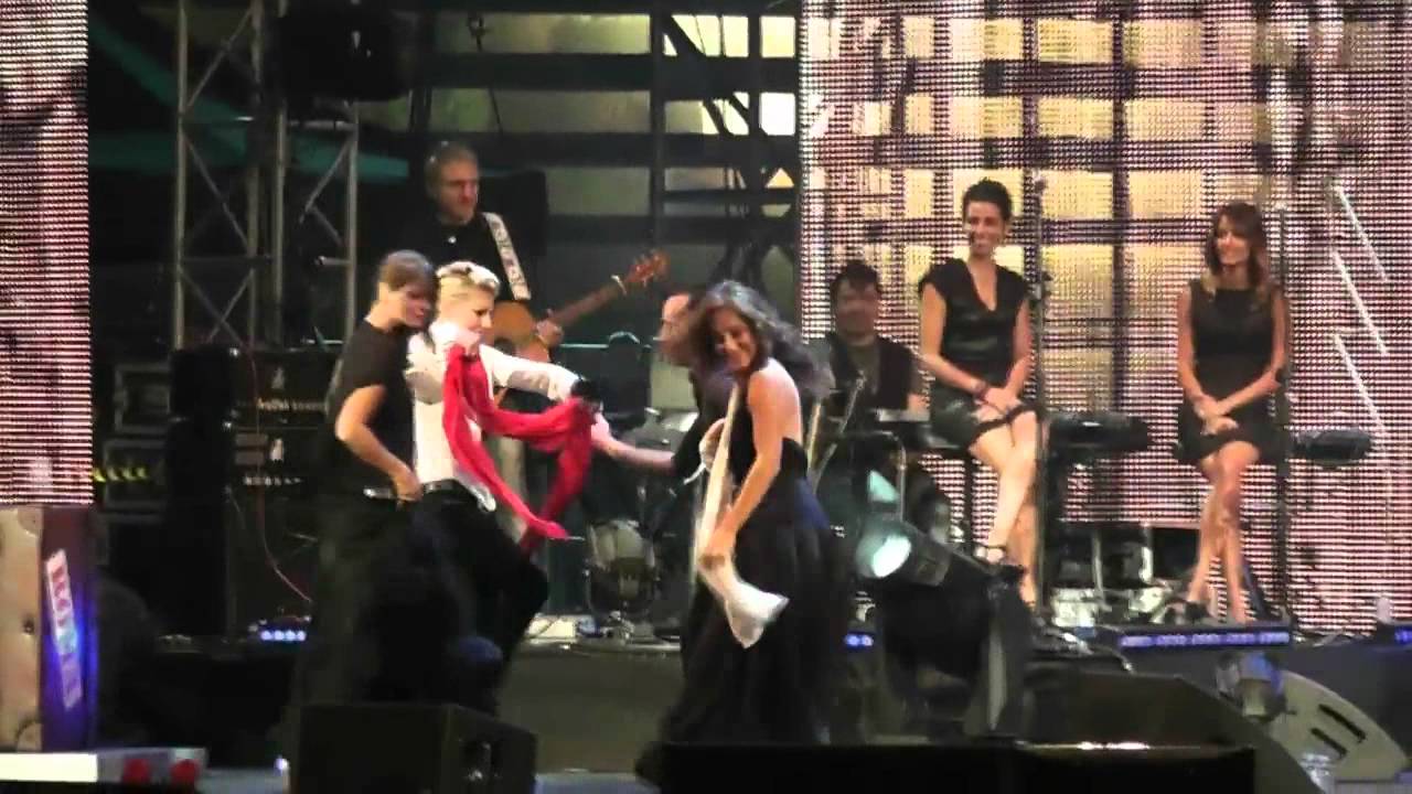 Alessandra Amoroso&Emma Marrone@Arena di Verona_La Pizzica