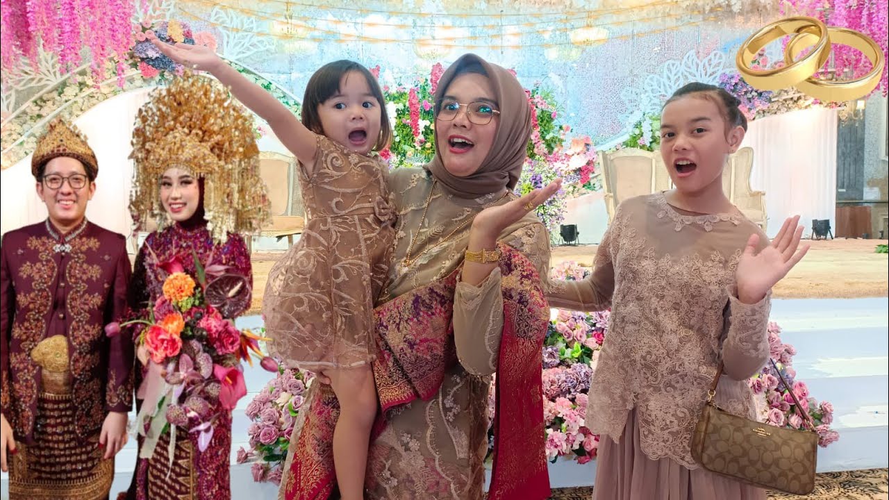 MENDADAK MUDIK 🥳 MENGAHADIRI ACARA NIKAHAN | Fakhira Kibbo