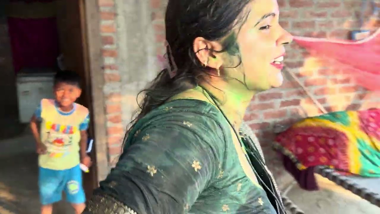 खूब जमकर होली खेला #Vairalvideo #happyholi 