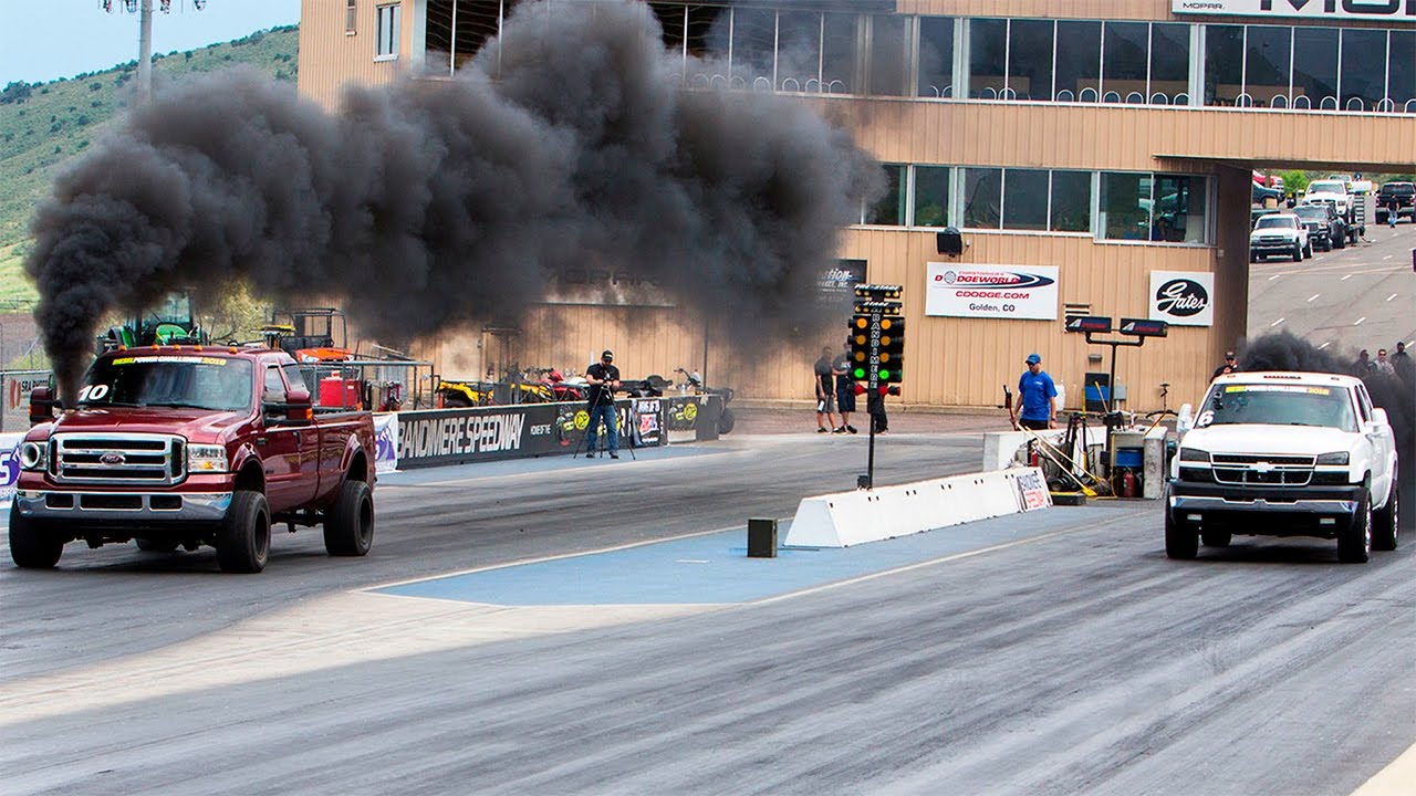 1/4-Mile Drag Race – Diesel Power Challenge 2016