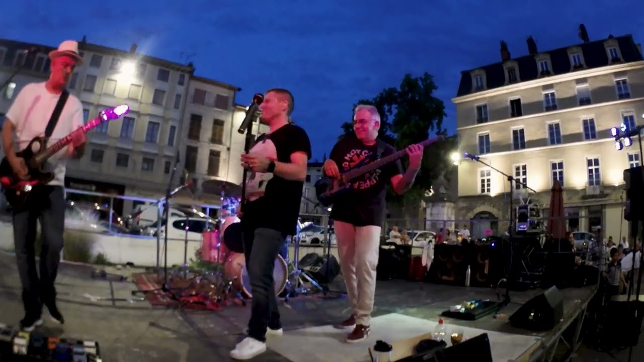 Axel Bauer, cargo de nuit, version the grup, festival de jazz a Vienne, 22 juillet 2023.